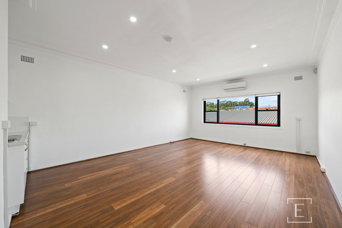 28 Norfolk Avenue, Beverly Hills