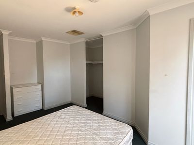 18 / 32 Shotover Place, South Kalgoorlie