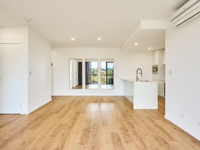 3203 / 31 Bourton Road, Merrimac