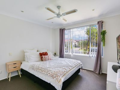 41 Shearer Crescent, Blue Haven