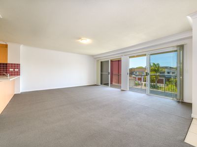 808 / 33 Clark Street, Biggera Waters