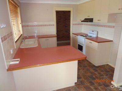 8A  Grevillea Close, Dubbo