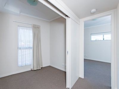 207 / 11 Ellenborough Street, Woodend