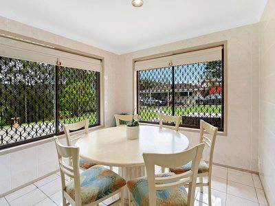 15 Fyfes Road, Gilston