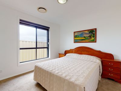 48B Keswick Parkway, Dubbo
