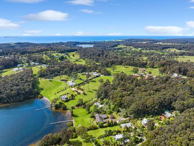 90 Old Highway, Narooma