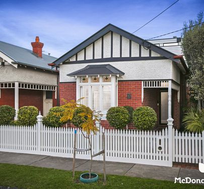 10 Kilmartin Street, Essendon