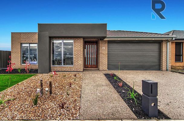 75 Horizon Boulevard, Greenvale