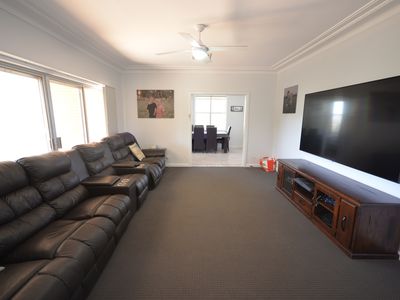 2 Albert Street, Parkes