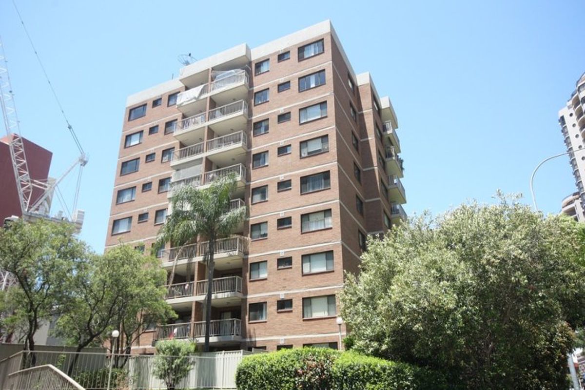 19 / 2 Charles Street, Parramatta