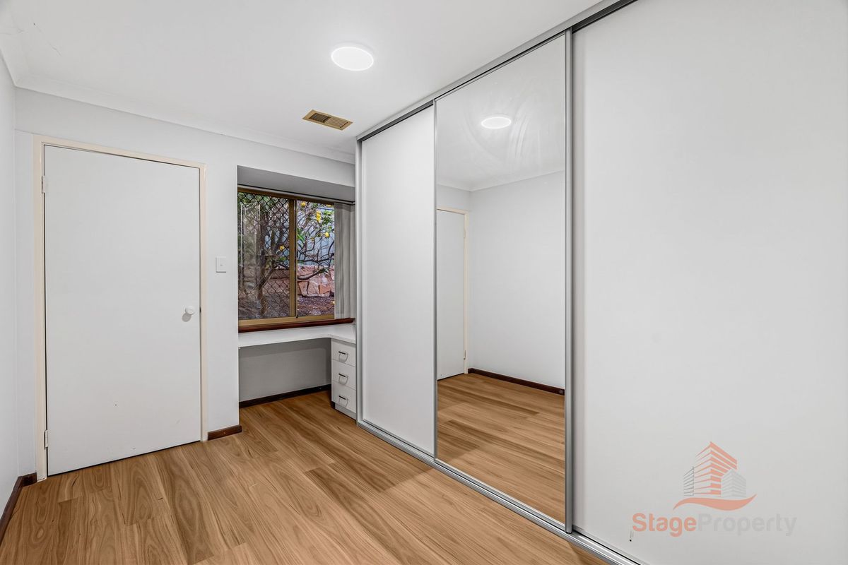 33 Taronga Drive, Kelmscott
