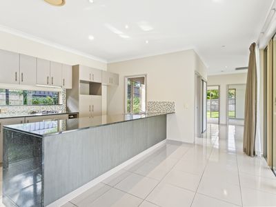 7 The Entrance, Kewarra Beach