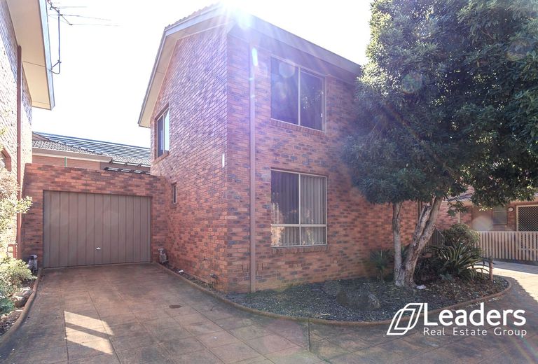 4 / 49 QUEENS AVENUE, Doncaster