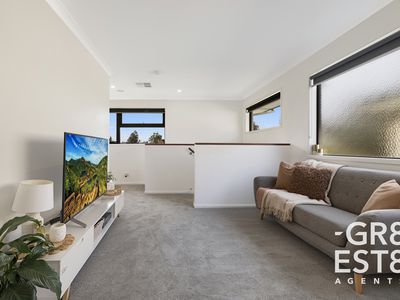 85 Avonbury Circuit, Cranbourne West