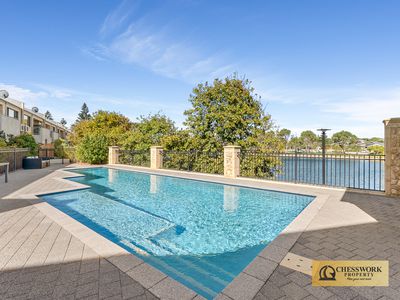 4 / 4 Burnley Way, Butler