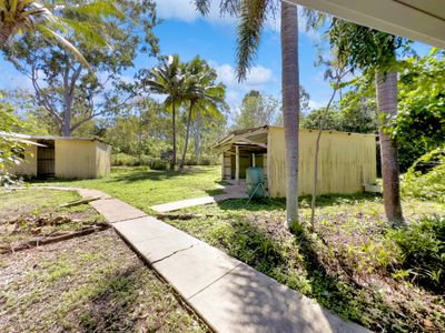 345 Midge Point Road, Bloomsbury