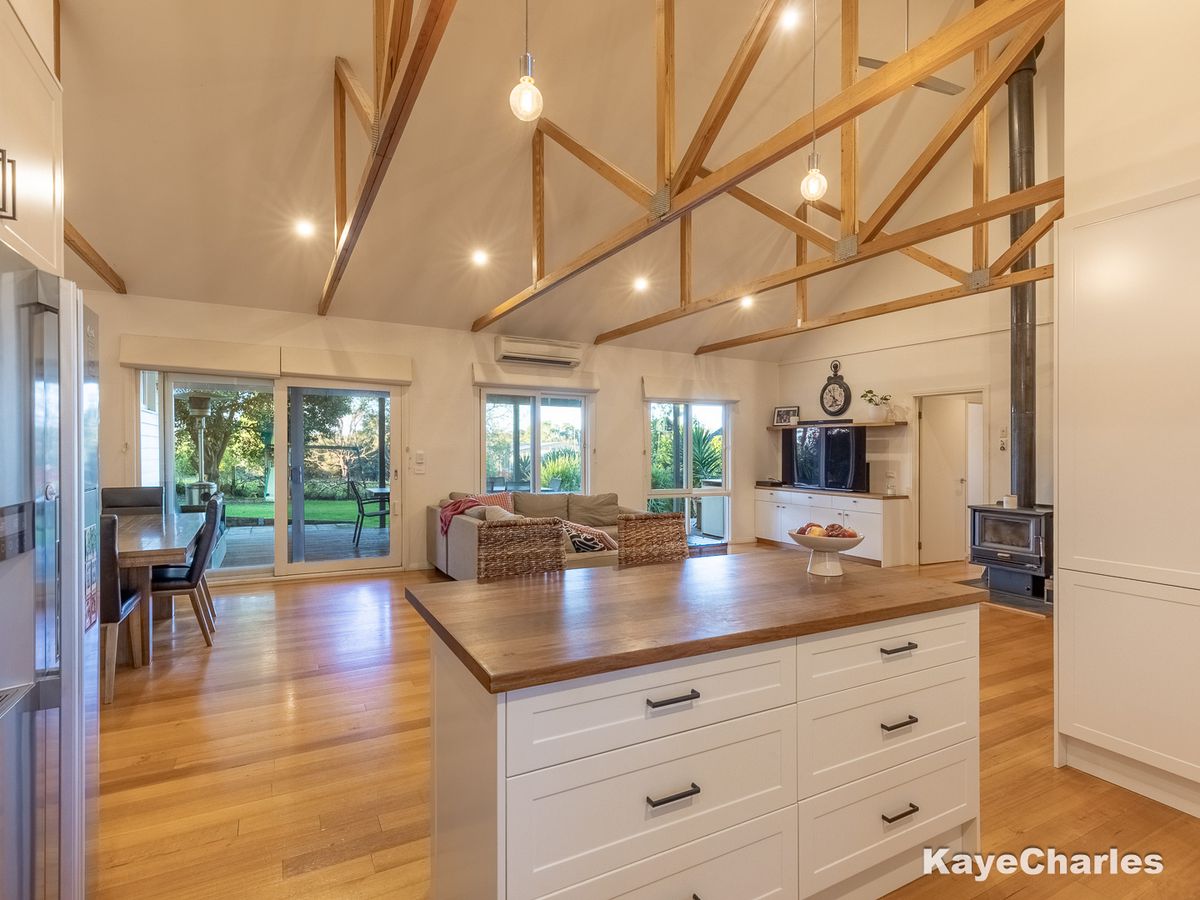 30 St Georges Road, Beaconsfield Upper