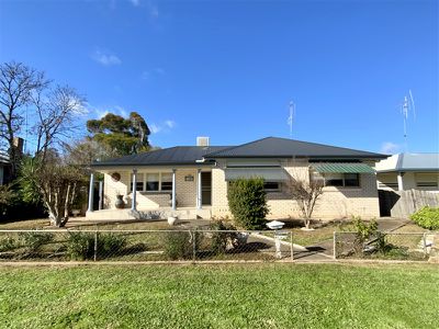 50 Clement Street, Forbes