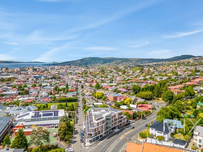 L107 / 431 Elizabeth Street, North Hobart