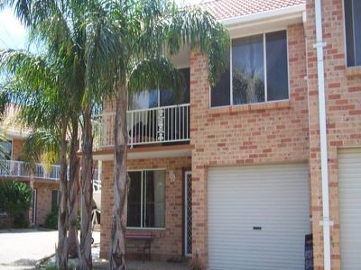 3 / 15 Grove Circuit, Lake Illawarra