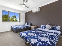 5 / 126 Eugaree St, Southport