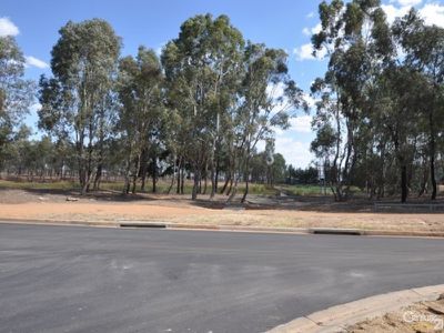 24 Timgarlen Avenue, Dubbo