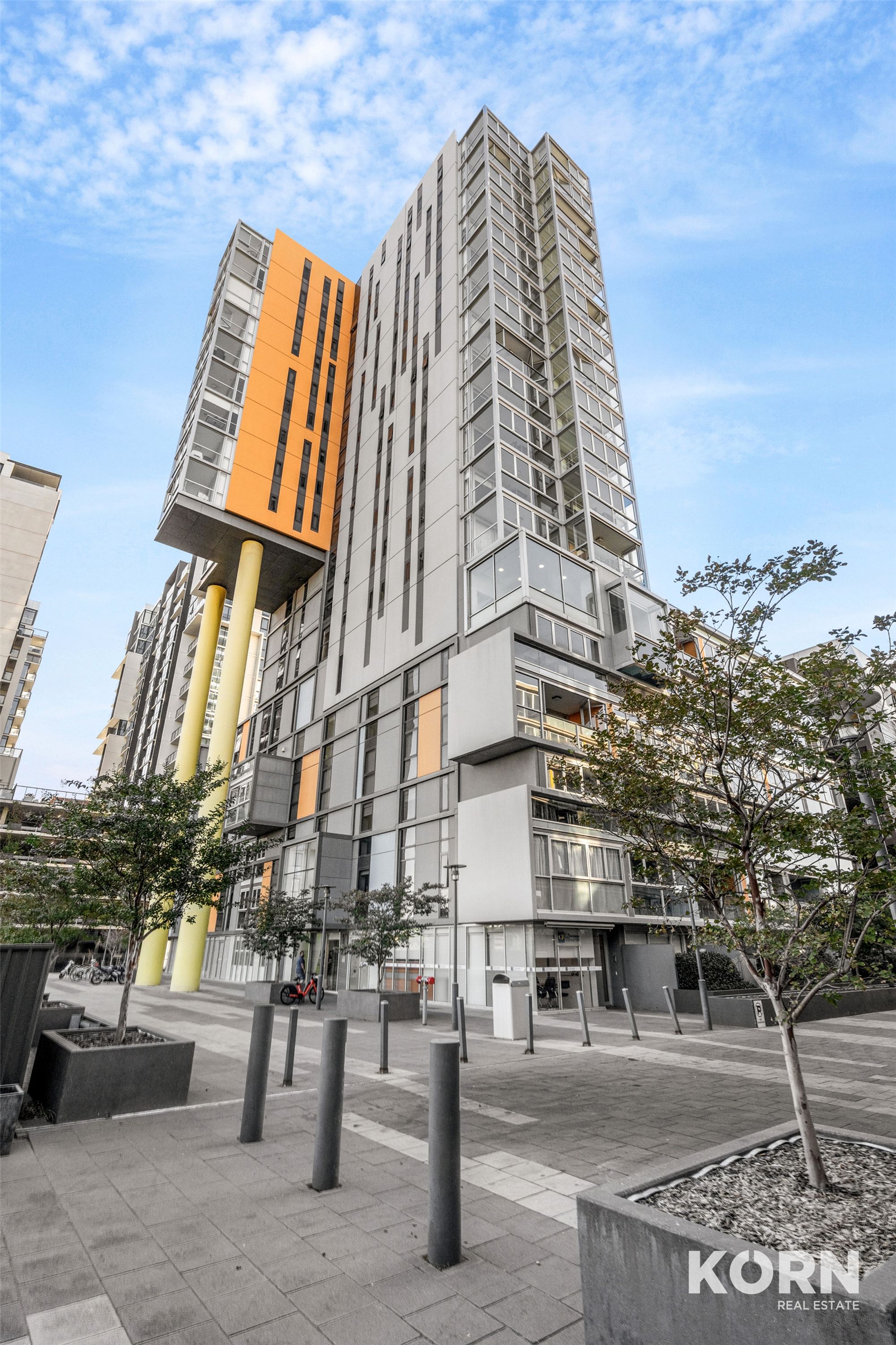 307 / 10 Balfours Way, Adelaide