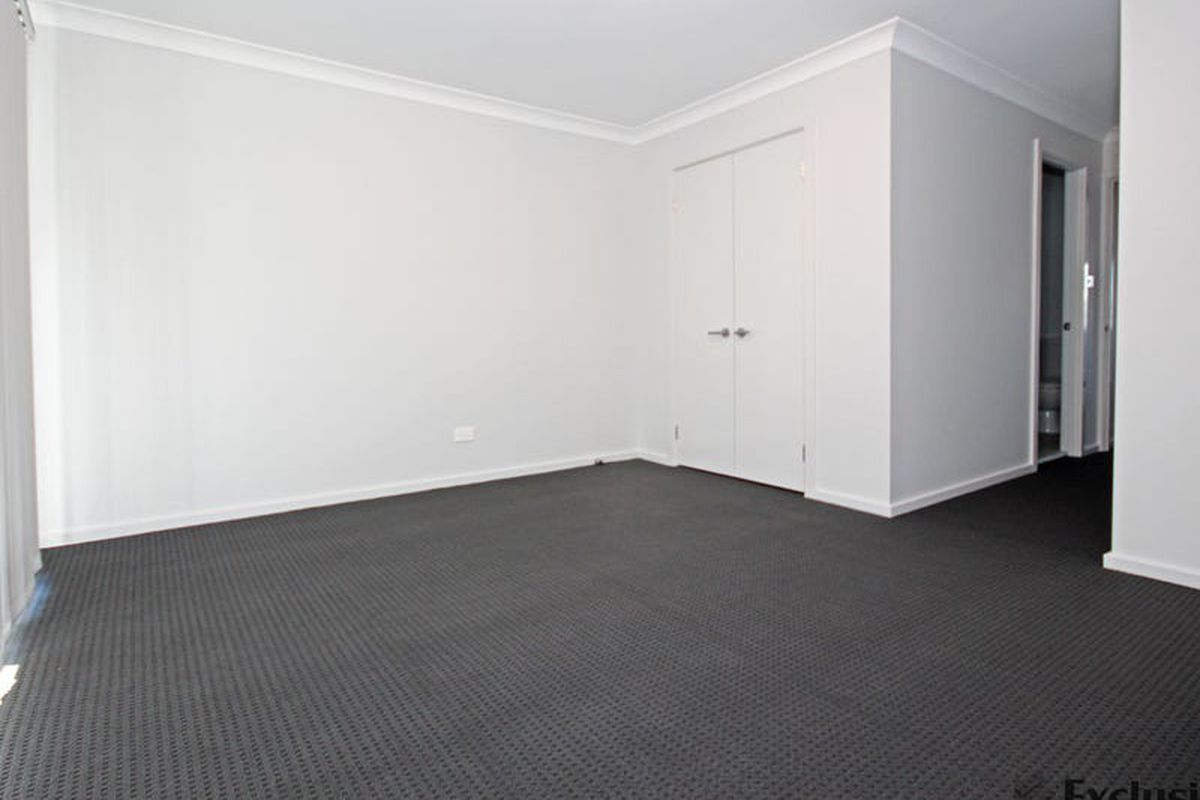 6A Burton Avenue, Chester Hill