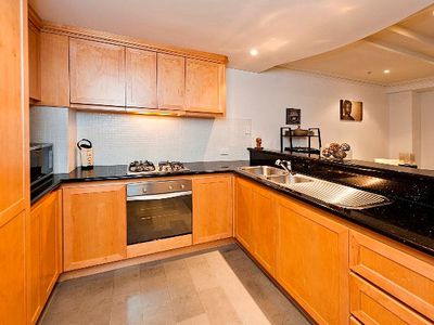 310  /  2 St Georges Terrace, Perth