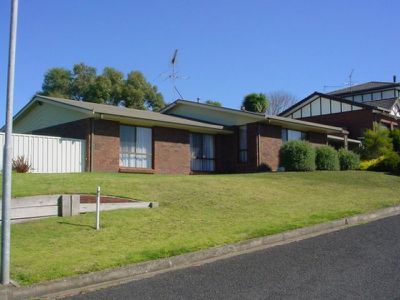 16 Peake Street, Mount Gambier