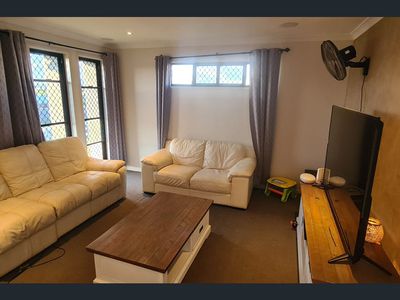 60 Jamie Crescent, Gracemere