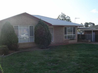 13 Pegasus Place, Dubbo