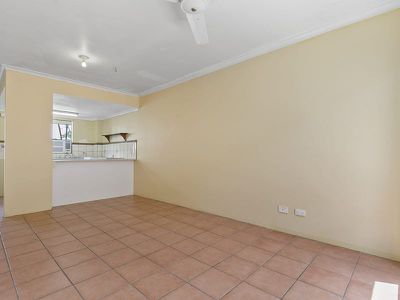 2 / 10 McKean Road, Scarness
