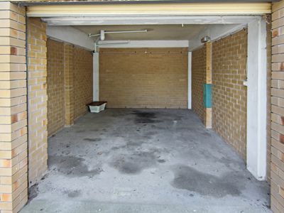 8 / 24 North Street, Forster