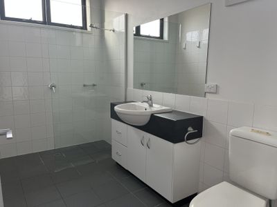 7a The Fairway, North Geelong