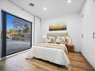 39 Kippenross Drive, Narre Warren South