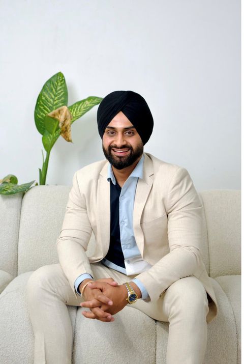 Portrait of Jasdeep Bakshi