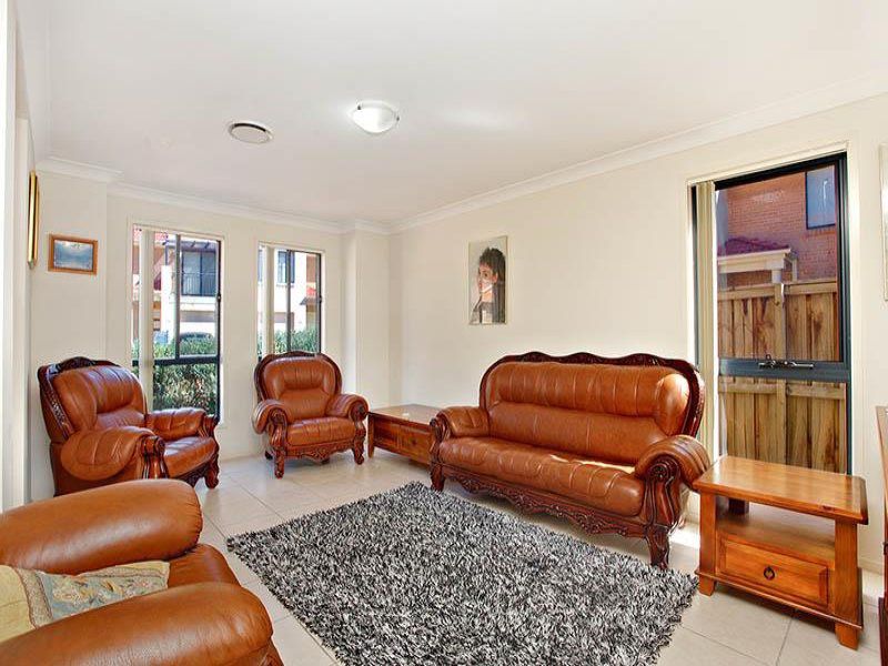67 Coffs Harbour Ave, Hoxton Park