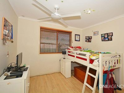 9 Myrtle Close, Kawungan