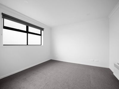 4 Ansons Walk, Werribee