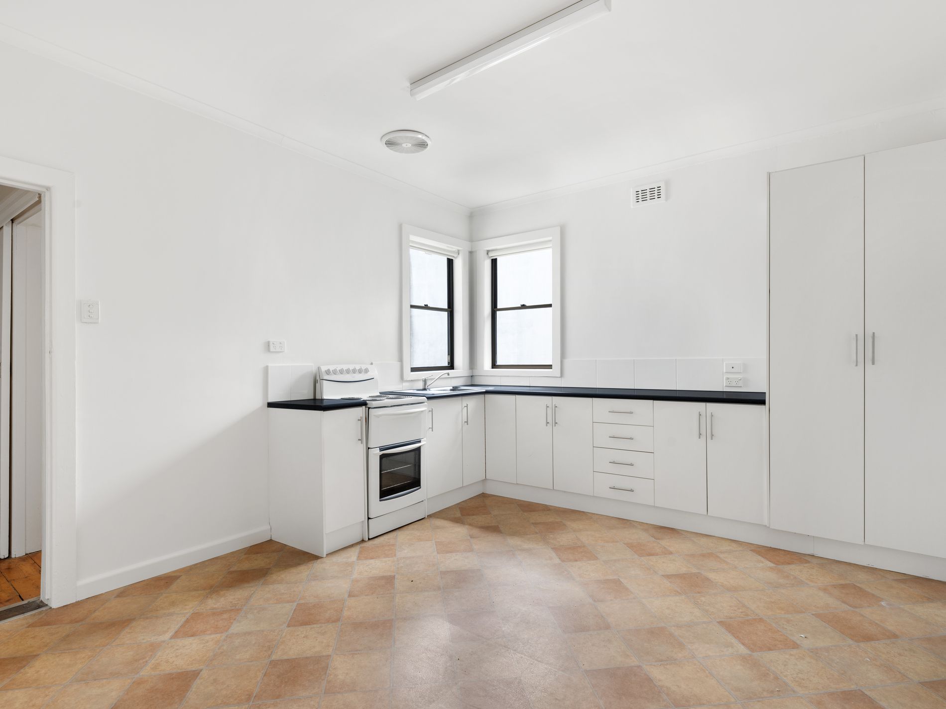 37 Carmen Street, Newport