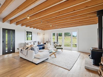 338 Dulcia Road, Gordon