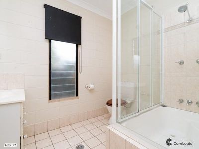10 Cosmo Court , Rosebery