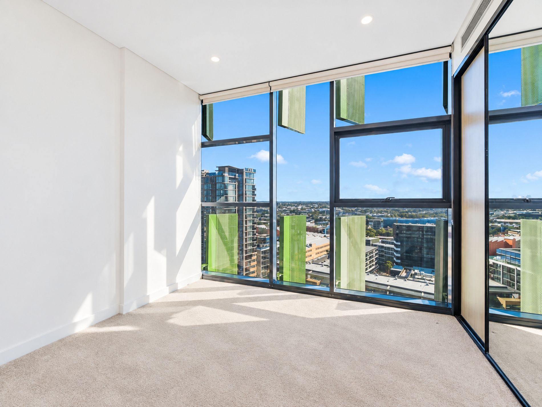 10904 / 5 Sam Sing Street, Waterloo