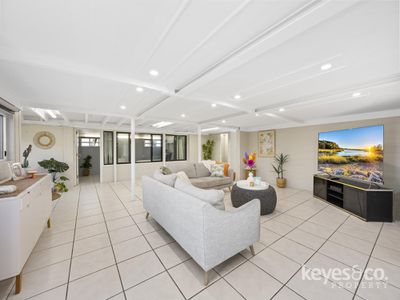 233 Corcoran Street, Currajong