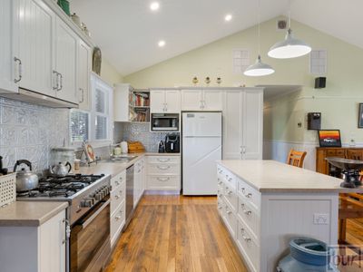 187 Bungowannah Road, Jindera