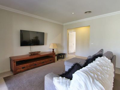 28 Cambridge Drive, Mansfield