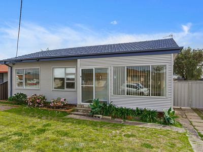 14 Oakland Avenue, Windang