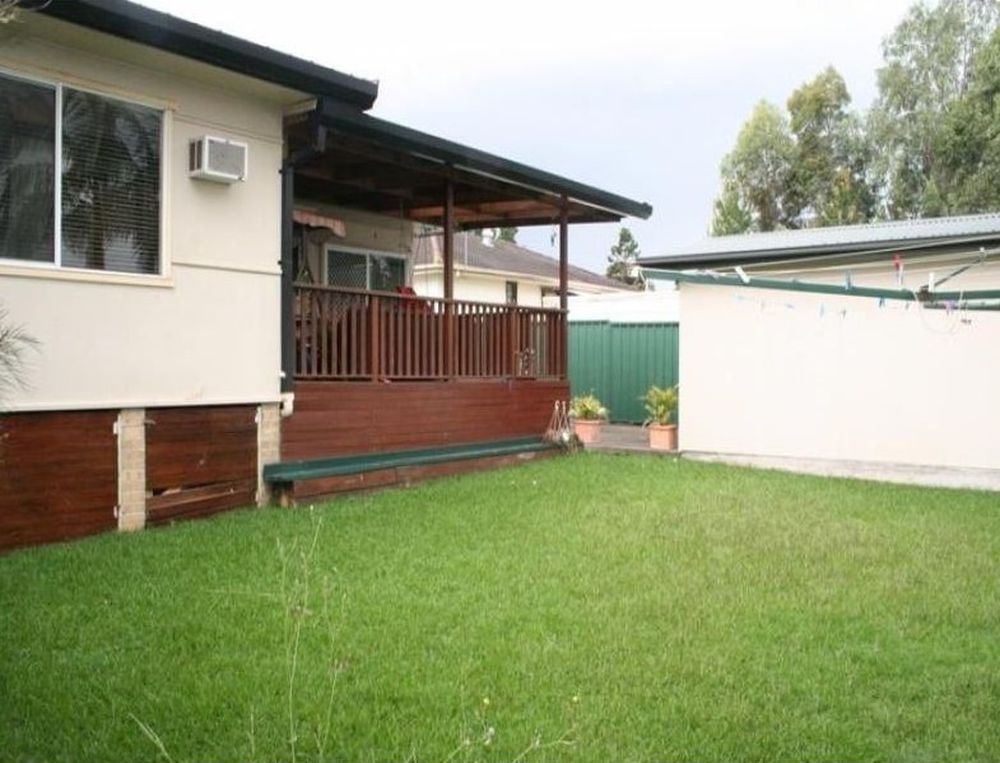 68 Brallos Avenue, Holsworthy