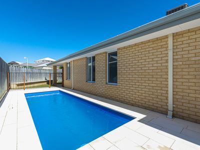 16 Harford Grove, Yanchep